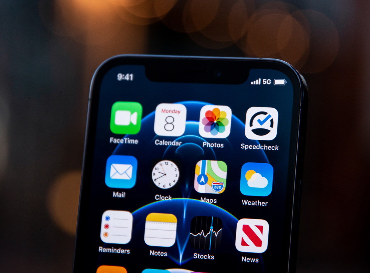 连平苹果手机维修分享为什么 iPhone 12 在冬季会自动关机 